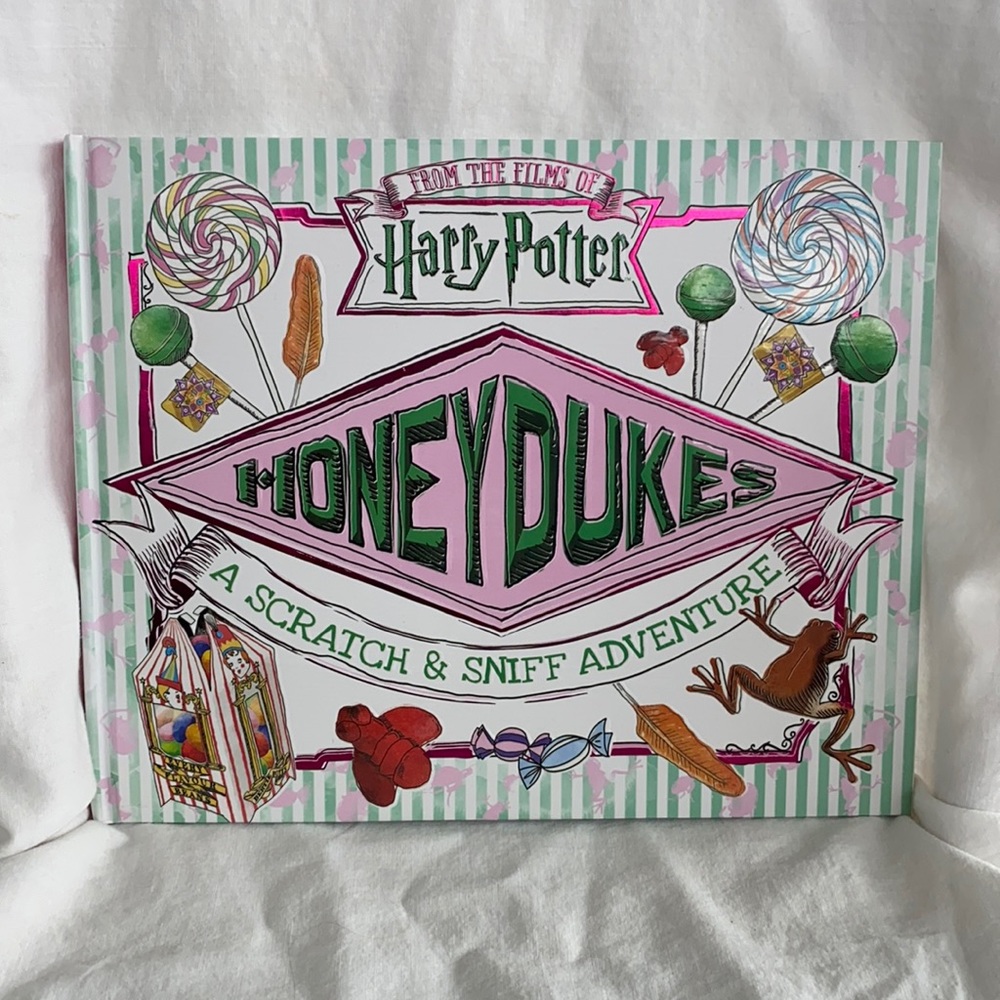 Harry Potter Honey Dukes “A Scratch & Sniff Adventure Book